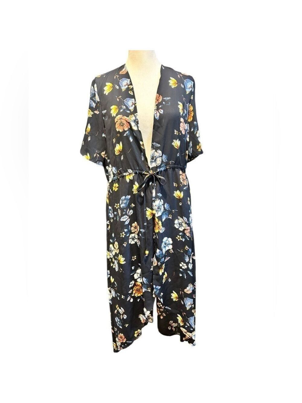 LIBERTY LOVE Floral Open Front Kimono Semi Sheer Waist Tie New with Tags NWT Med